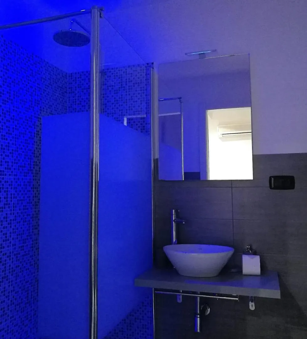 Hotel Chroma Italy - Chroma Deka 2*, Rome